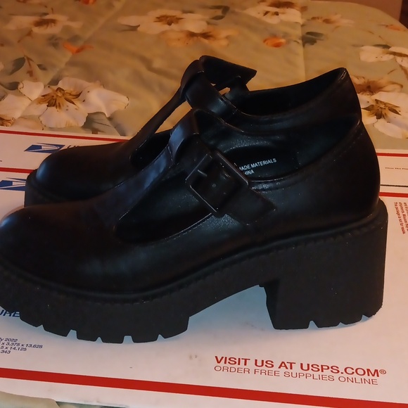 Madden Girl Mary Jane Platforms - Picture 2 of 9